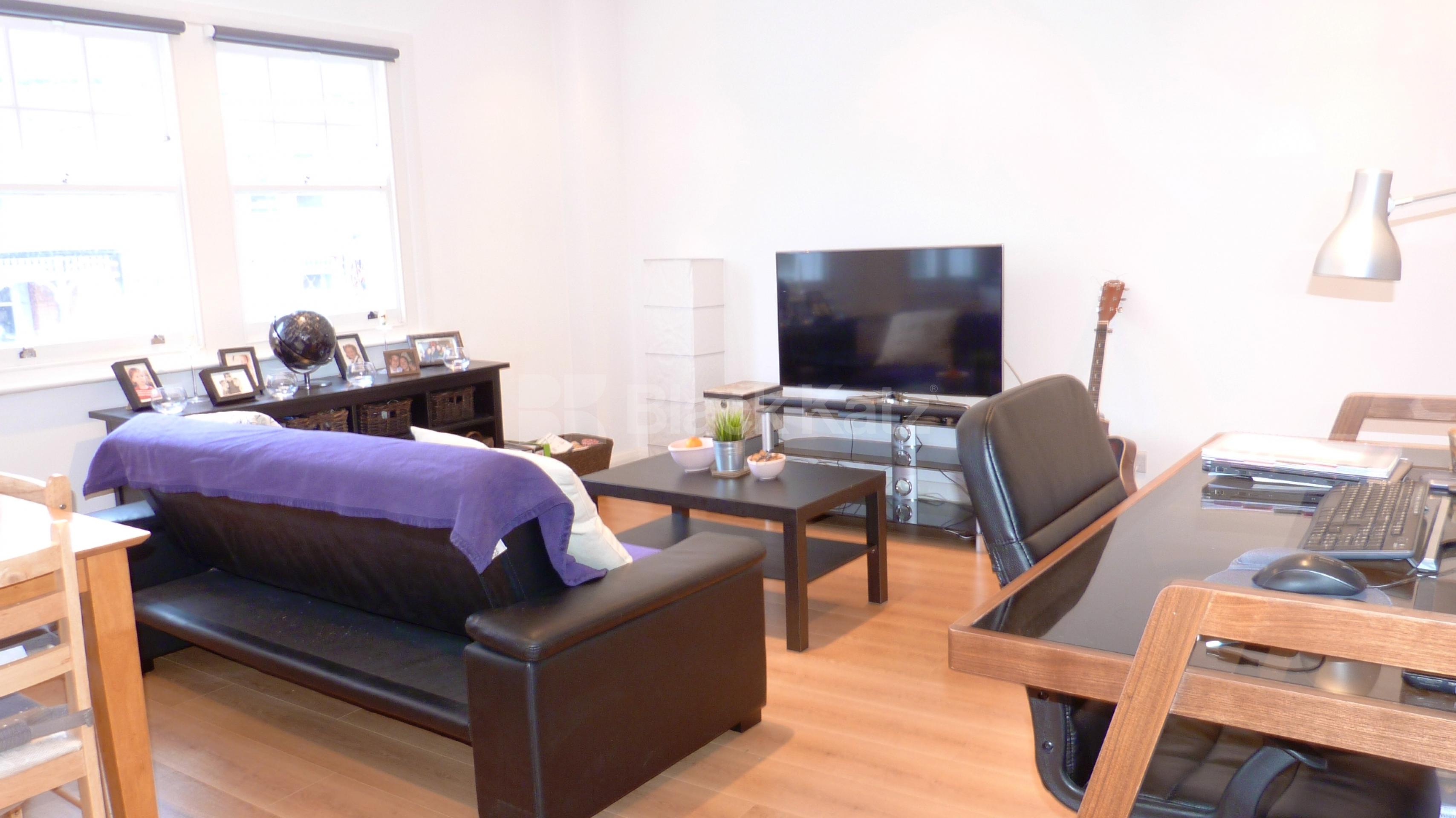 			1 Bedroom, 1 bath, 1 reception Flat			 Elder Avenue, Crouch End N8