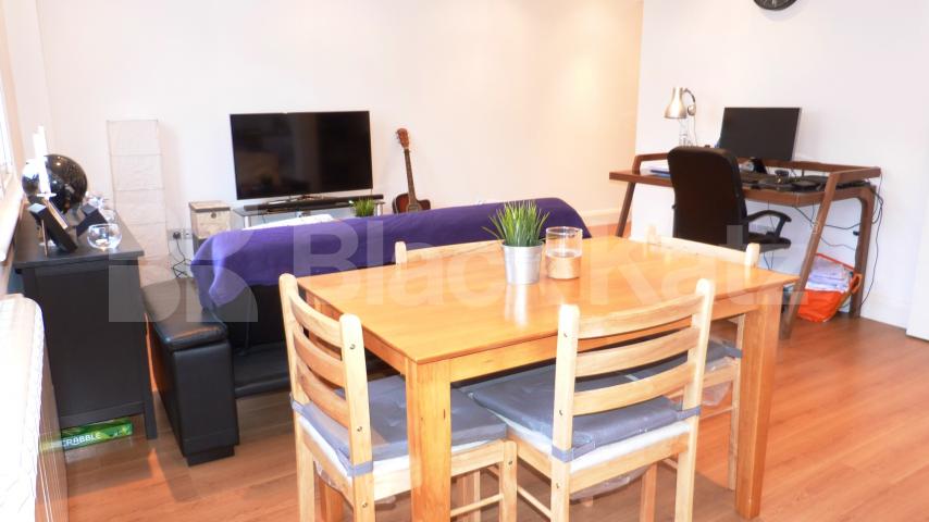 			1 Bedroom, 1 bath, 1 reception Flat			 Elder Avenue, Crouch End