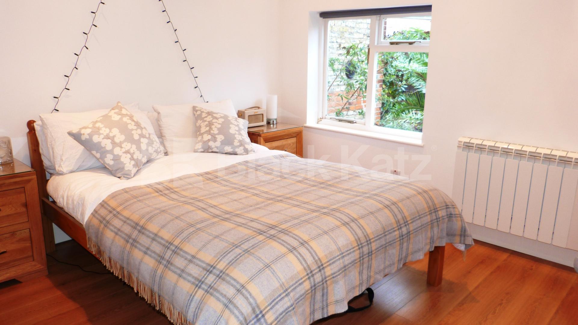 			1 Bedroom, 1 bath, 1 reception Flat			 Elder Avenue, Crouch End