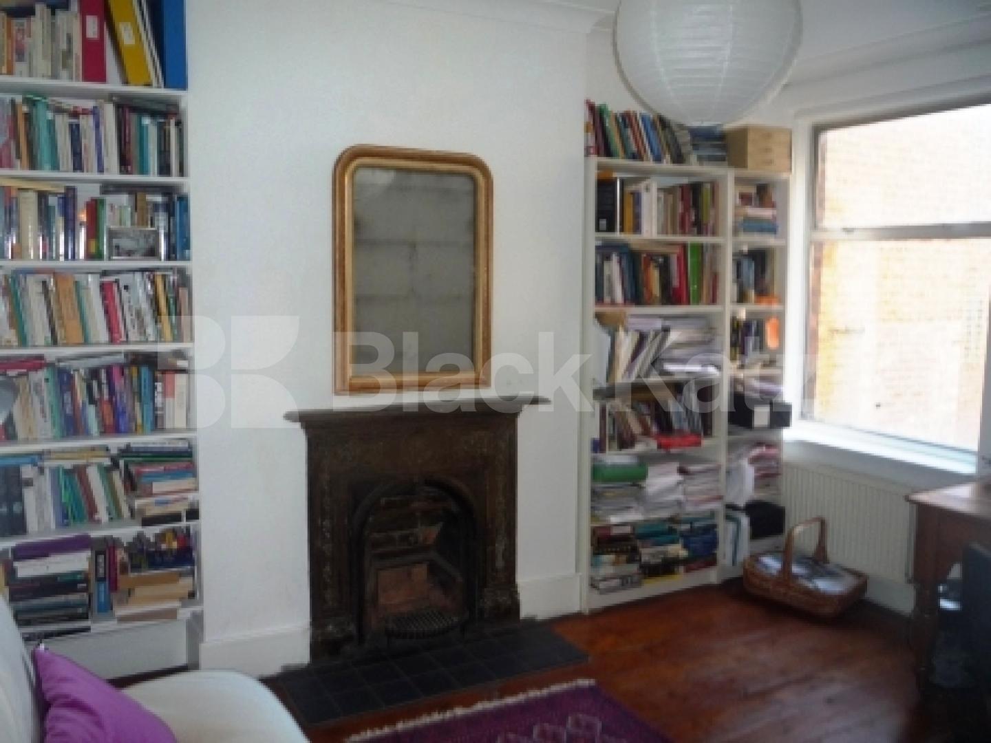 			LET, 3 Bedroom, 1 bath, 1 reception Flat			 Rathcoole Gardens, CROUCH END