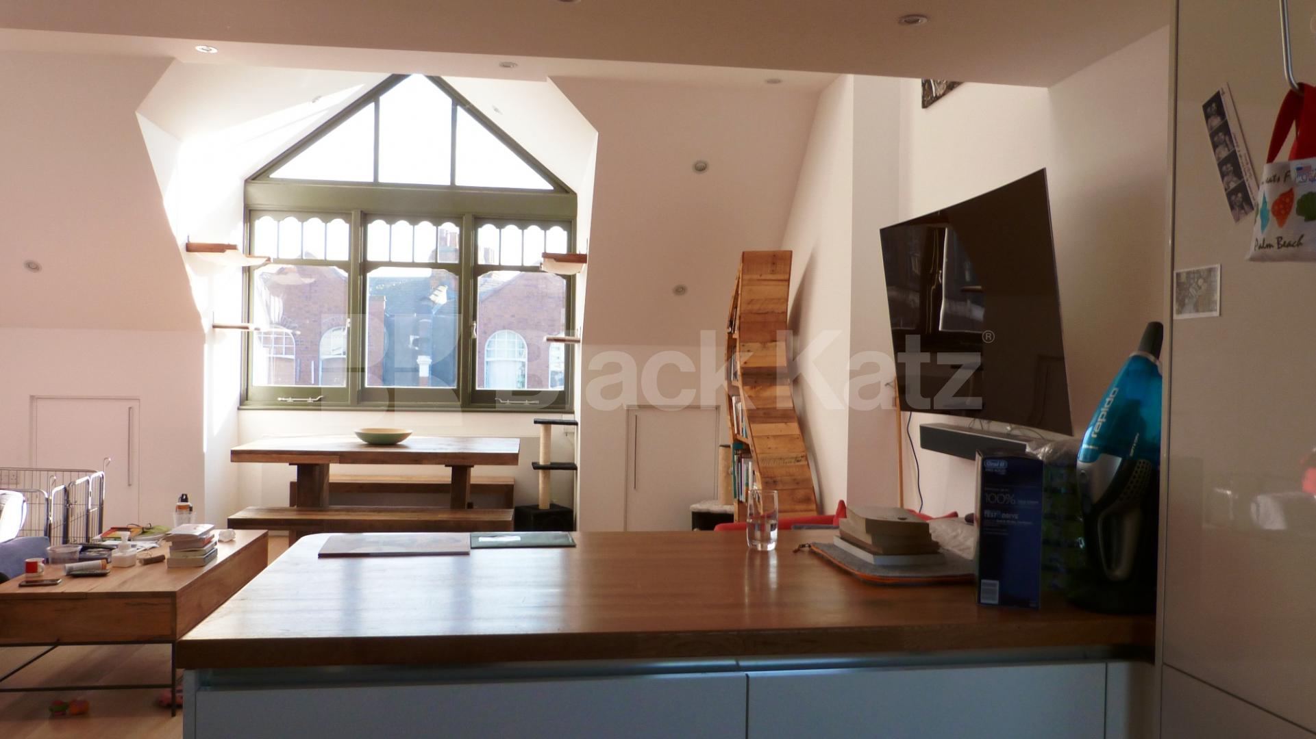 			3 Bedroom, 1 bath, 1 reception Maisonette			 Topsfield Parade, Tottenham Lane, Crouch End