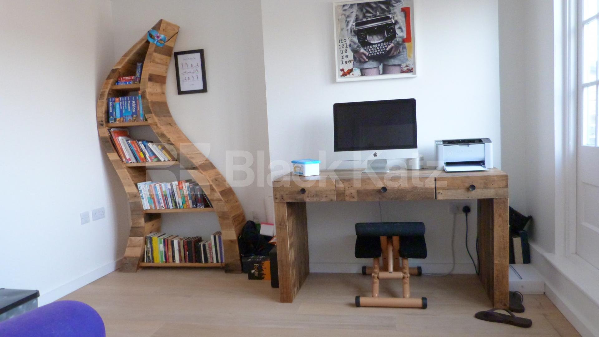 			3 Bedroom, 1 bath, 1 reception Maisonette			 Topsfield Parade, Tottenham Lane, Crouch End