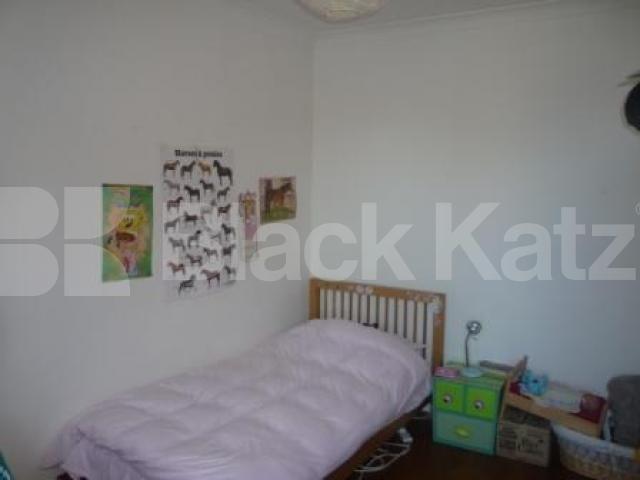 			LET, 3 Bedroom, 1 bath, 1 reception Flat			 Rathcoole Gardens, CROUCH END