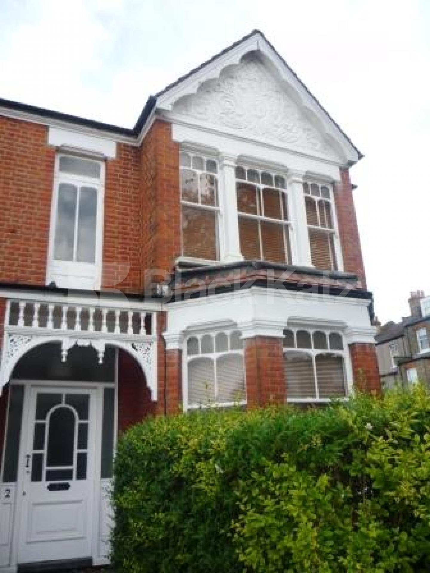 			2 Bedroom, 1 bath, 1 reception Flat			 Donovan Avenue, MUSWELL HILL N10