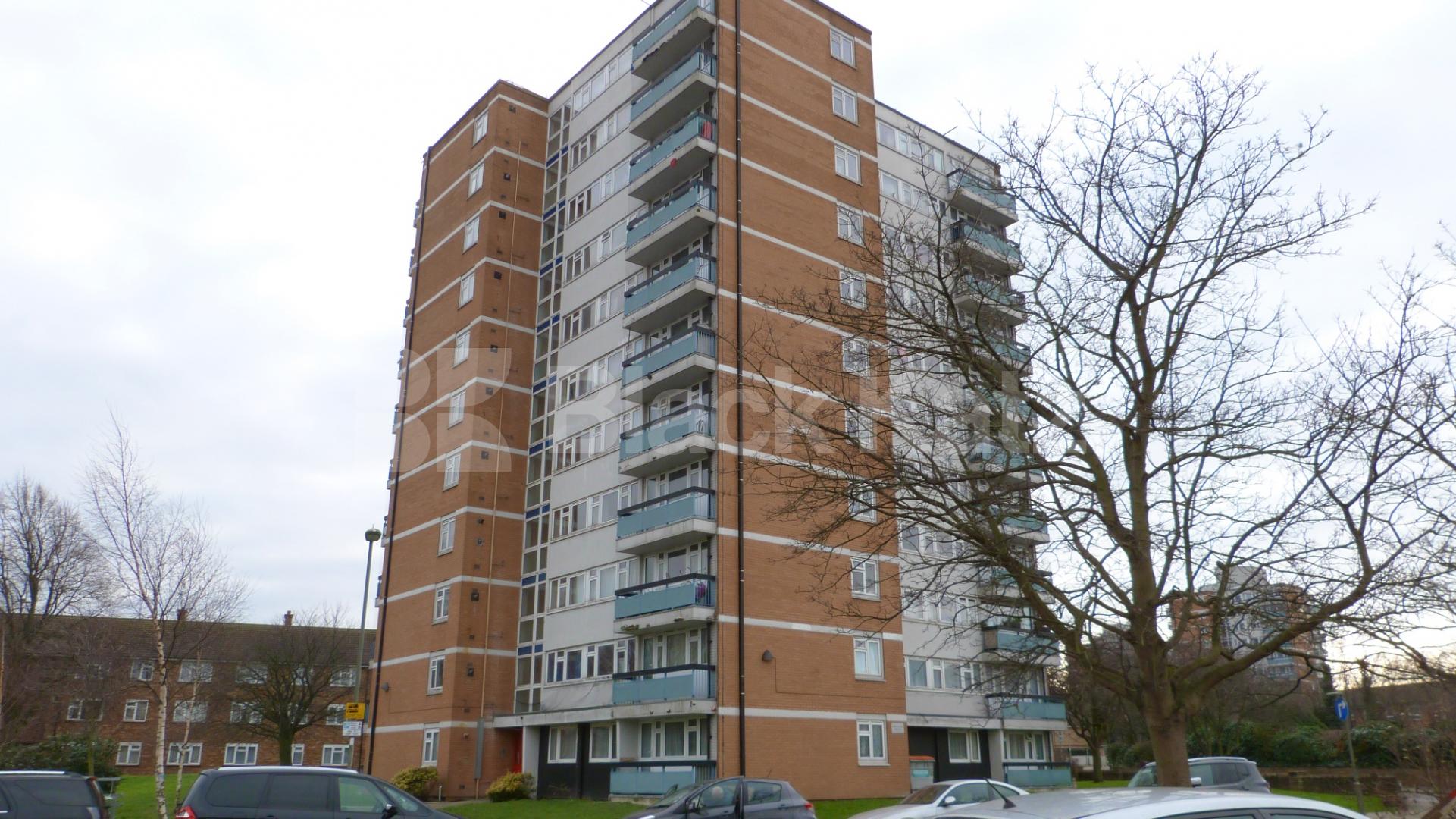 			2 Bedroom, 1 bath, 1 reception Apartment			 Norfolk Close, East Finchley