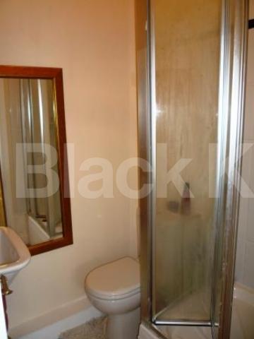 			Includes all bills, 1 Bedroom, 1 bath, 1 reception Flat			 Great North Road, HIGHGATE