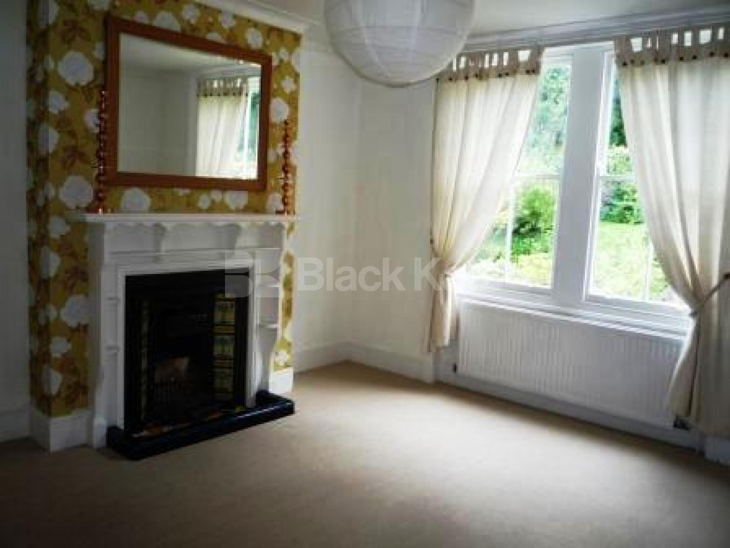 			2 Bedroom, 1 bath, 1 reception Flat			 Dukes Avenue, MUSWELL HILL N10