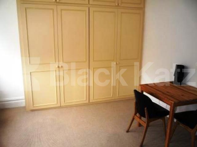 			2 Bedroom, 1 bath, 1 reception Flat			 Dukes Avenue, MUSWELL HILL