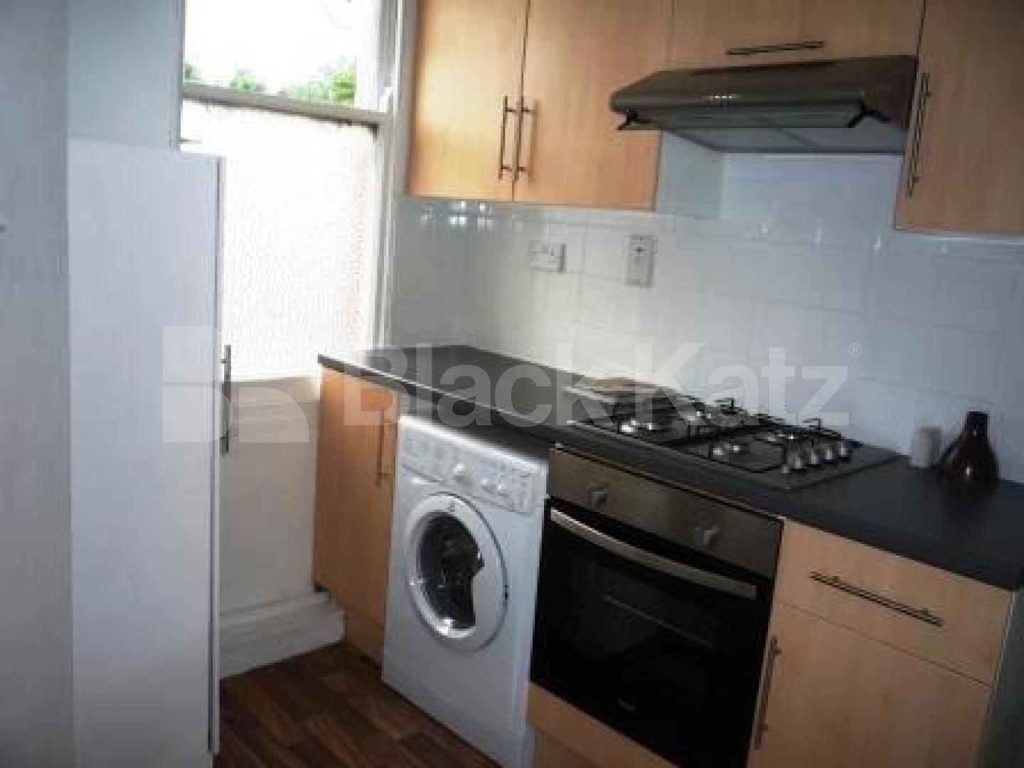 			2 Bedroom, 1 bath, 1 reception Flat			 Dukes Avenue, MUSWELL HILL
