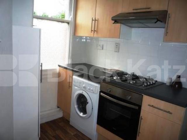 			2 Bedroom, 1 bath, 1 reception Flat			 Dukes Avenue, MUSWELL HILL