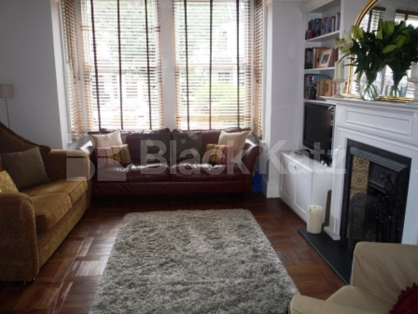 			BRAND NEW HOUSE WITH UNIQUE PRIVATE GARDEN!, 4 Bedroom, 1 bath, 1 reception House			 Linzee Road, CROUCH END