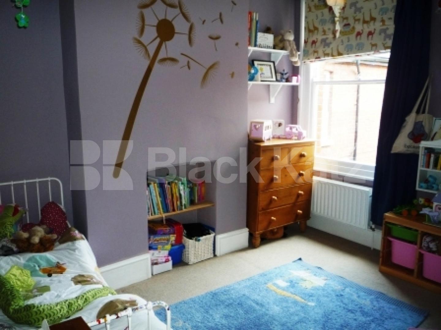 			BRAND NEW HOUSE WITH UNIQUE PRIVATE GARDEN!, 4 Bedroom, 1 bath, 1 reception House			 Linzee Road, CROUCH END