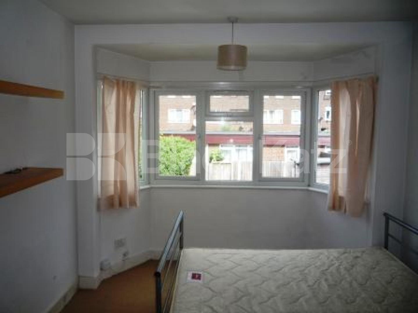 			3 Bedroom, 1 bath, 1 reception House			 Lightfoot Road, CROUCH END