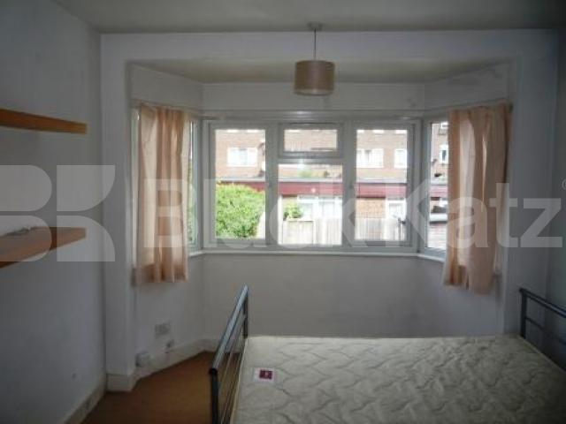 			3 Bedroom, 1 bath, 1 reception House			 Lightfoot Road, CROUCH END