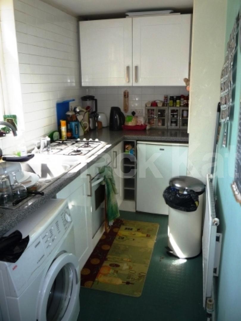 			NEW INSTRUCTION!, 1 Bedroom, 1 bath, 1 reception Flat			 Newnham Road, WOOD GREEN