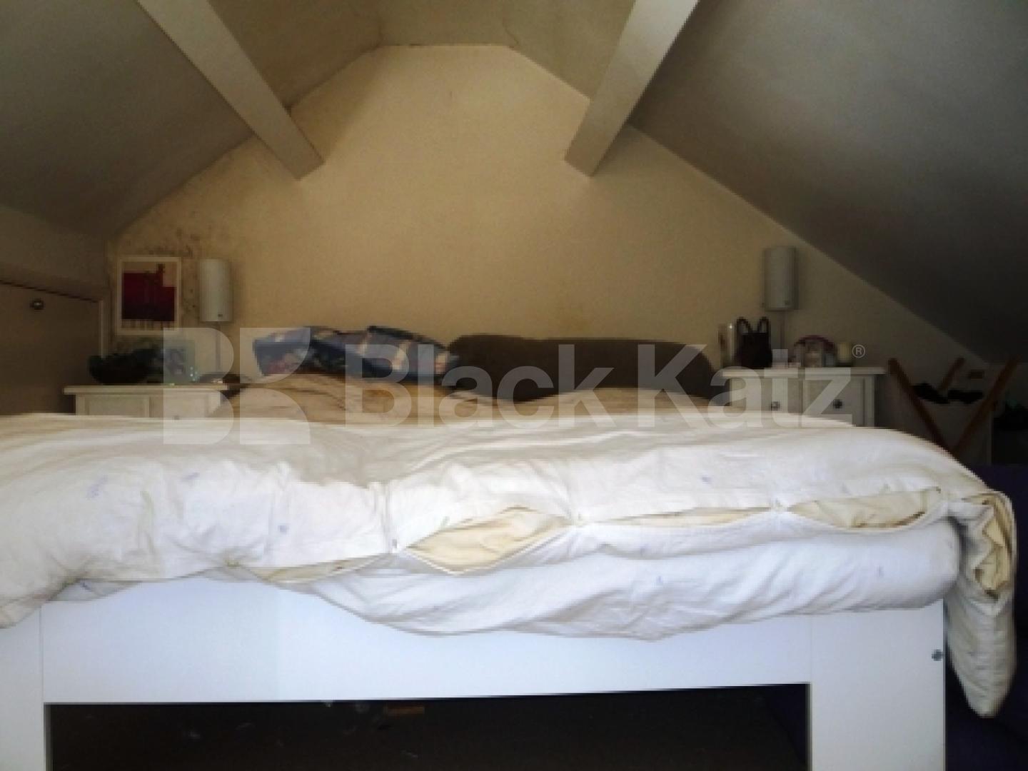 			NEW INSTRUCTION!, 1 Bedroom, 1 bath, 1 reception Flat			 Newnham Road, WOOD GREEN