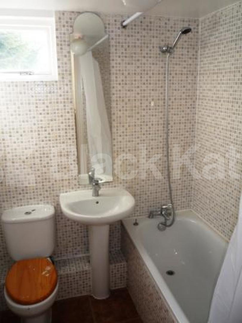 			1 Bedroom, 1 bath, 1 reception Flat			 Ferrestone Road, CROUCH END