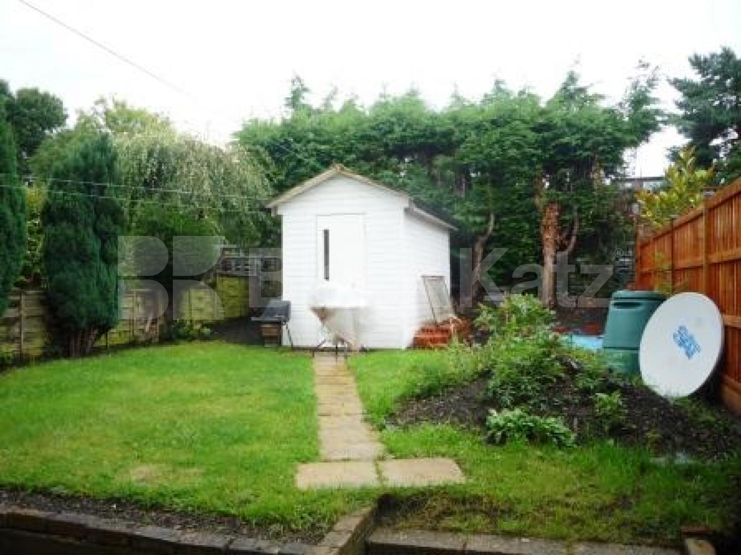 			1 Bedroom, 1 bath, 1 reception Ground Floor Flat			 Trinity Road, East Finchley