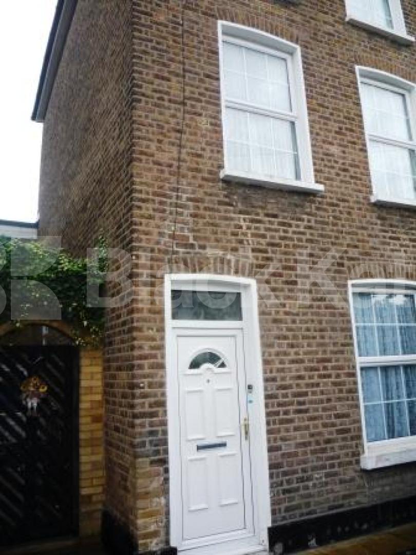 			1 Bedroom, 1 bath, 1 reception Ground Floor Flat			 Trinity Road, East Finchley