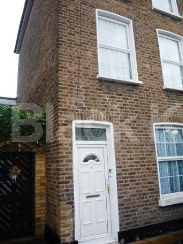 			1 Bedroom, 1 bath, 1 reception Ground Floor Flat			 Trinity Road, East Finchley