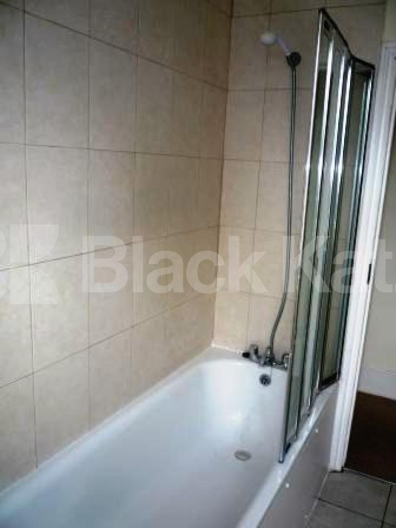 			Including All Bills, 2 Bedroom, 1 bath, 1 reception Flat			 Muswell Avenue, MUSWELL HILL