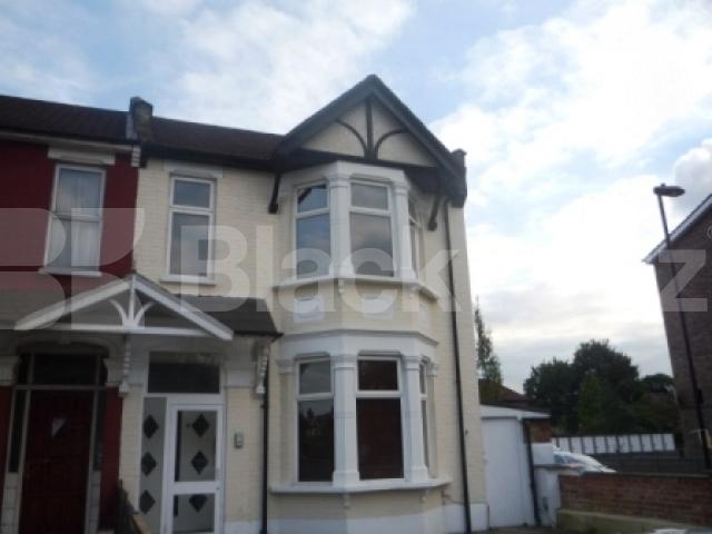 			2 Bed modern furnished flat inclusive of council tax, 2 Bedroom, 1 bath, 1 reception Flat			 Landsdowne Road, TOTTENHAM