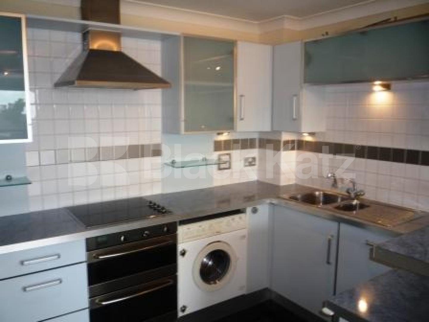 			1 Bedroom, 1 bath, 1 reception Flat			 Northpoint Tottenham Lane, CROUCH END
