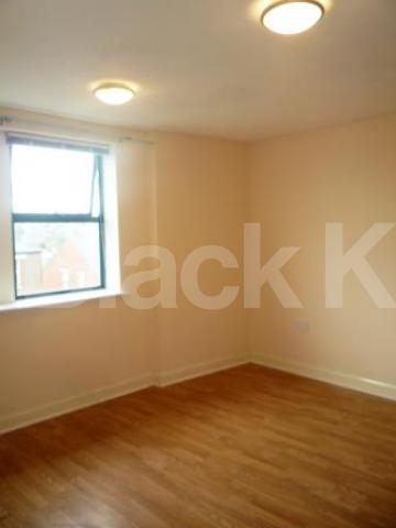 			1 Bedroom, 1 bath, 1 reception Flat			 Northpoint Tottenham Lane, CROUCH END