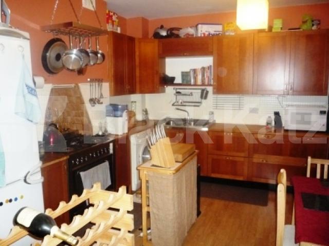 			1 Bedroom, 1 bath, 1 reception Ground Floor Flat			 Maidstone Road, BOUNDS GREEN