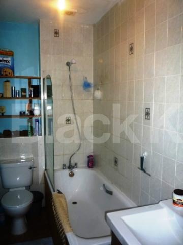 			1 Bedroom, 1 bath, 1 reception Ground Floor Flat			 Maidstone Road, BOUNDS GREEN