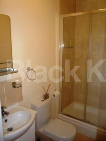 			Studio Apartment, 1 bath, 1 reception Studio			 High Street, HORNSEY