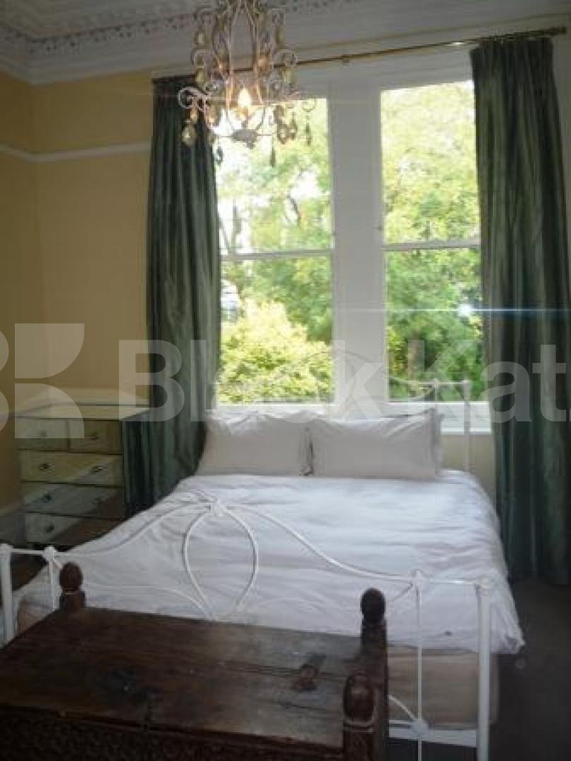 			2 Bedroom, 1 bath, 1 reception Flat			 Christchurch Road, Crouch End