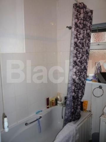 			NEW INSTRUCTION! GREAT LOCATION, Studio Apartment, 1 bath, 1 reception Flat			 Coleridge Road, CROUCH END