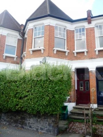 			LET, 2 Bedroom, 1 bath, 1 reception Ground Floor Flat			 Nightingale Lane, CROUCH END