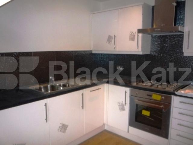 			LET, 1 Bedroom, 1 bath, 1 reception Flat			 Glebe Road, CROUCH END