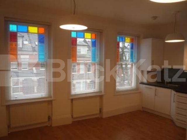 			A Must See Property !, 2 Bedroom, 1 bath, 1 reception Flat			 Glebe Road, CROUCH END