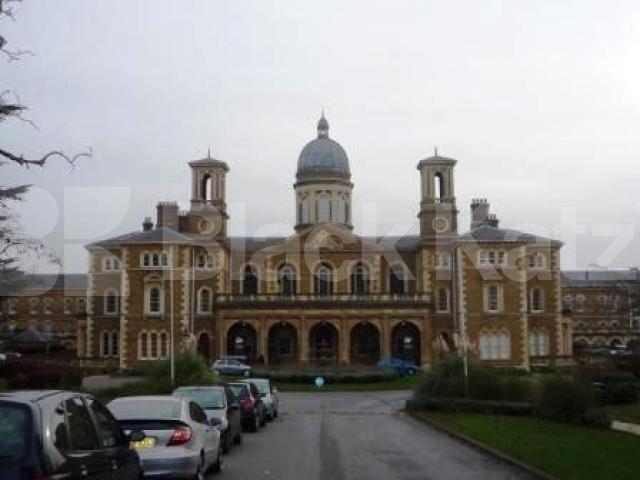 			MODERN DEVELOPMENT!, 2 Bedroom, 1 bath, 1 reception Serviced Apartments			 Princess Park Manor, FRIERN BARNET