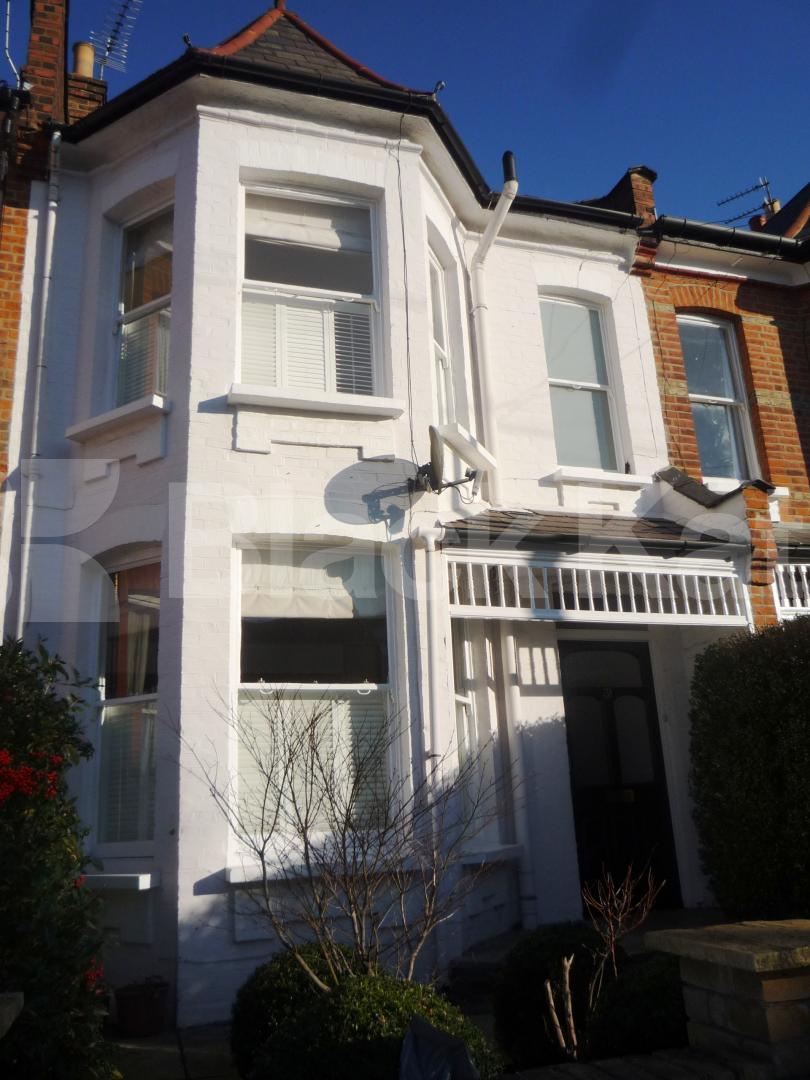 			5 Bedroom, 1 bath, 1 reception Terraced House			 Carysfort Road, CROUCH END