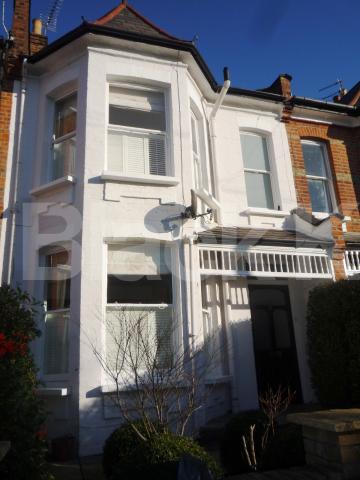 			5 Bedroom, 1 bath, 1 reception Terraced House			 Carysfort Road, CROUCH END