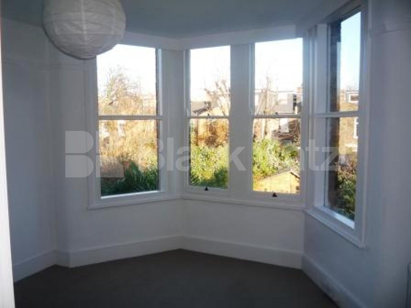 			5 Bedroom, 1 bath, 1 reception Terraced House			 Carysfort Road, CROUCH END