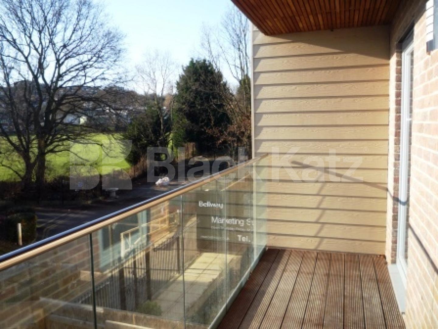 			Including heating and hot water., 2 Bedroom, 1 bath, 1 reception Serviced Apartments			 Park Road, CROUCH END