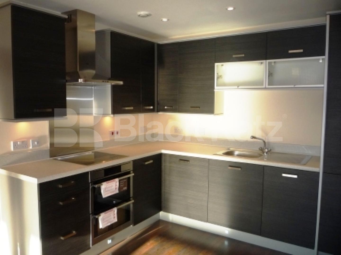 			Including heating and hot water., 2 Bedroom, 1 bath, 1 reception Serviced Apartments			 Park Road, CROUCH END