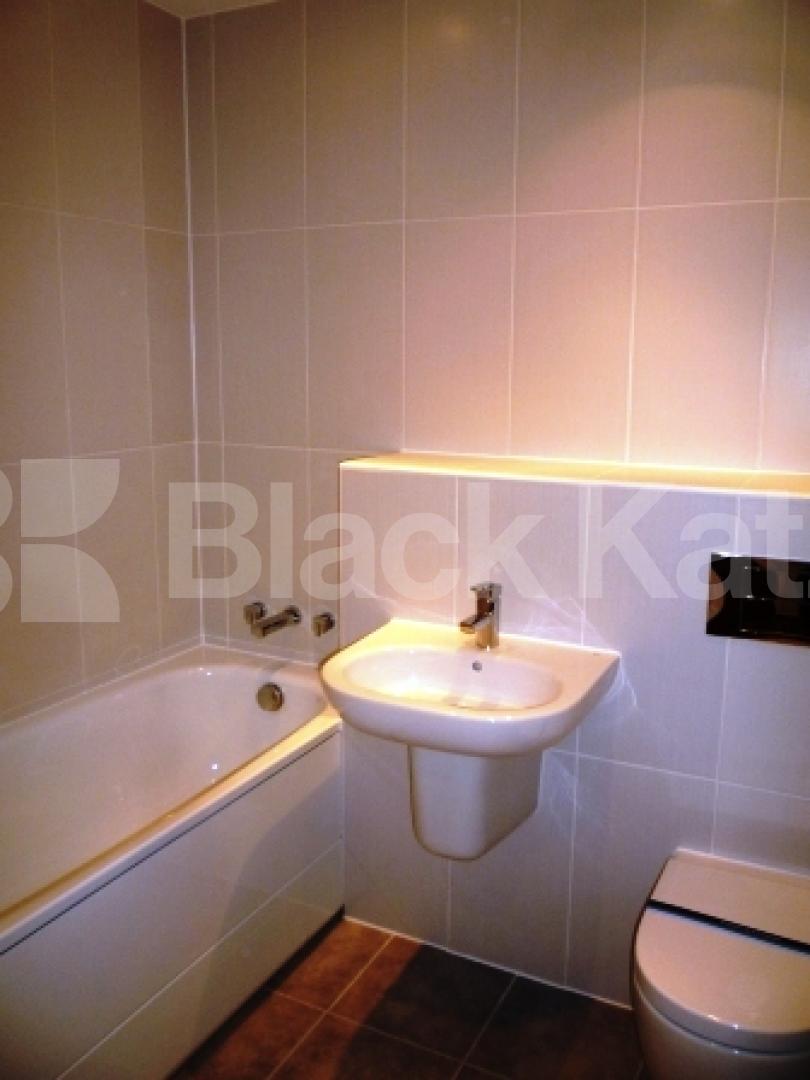 			Including heating and hot water., 2 Bedroom, 1 bath, 1 reception Serviced Apartments			 Park Road, CROUCH END