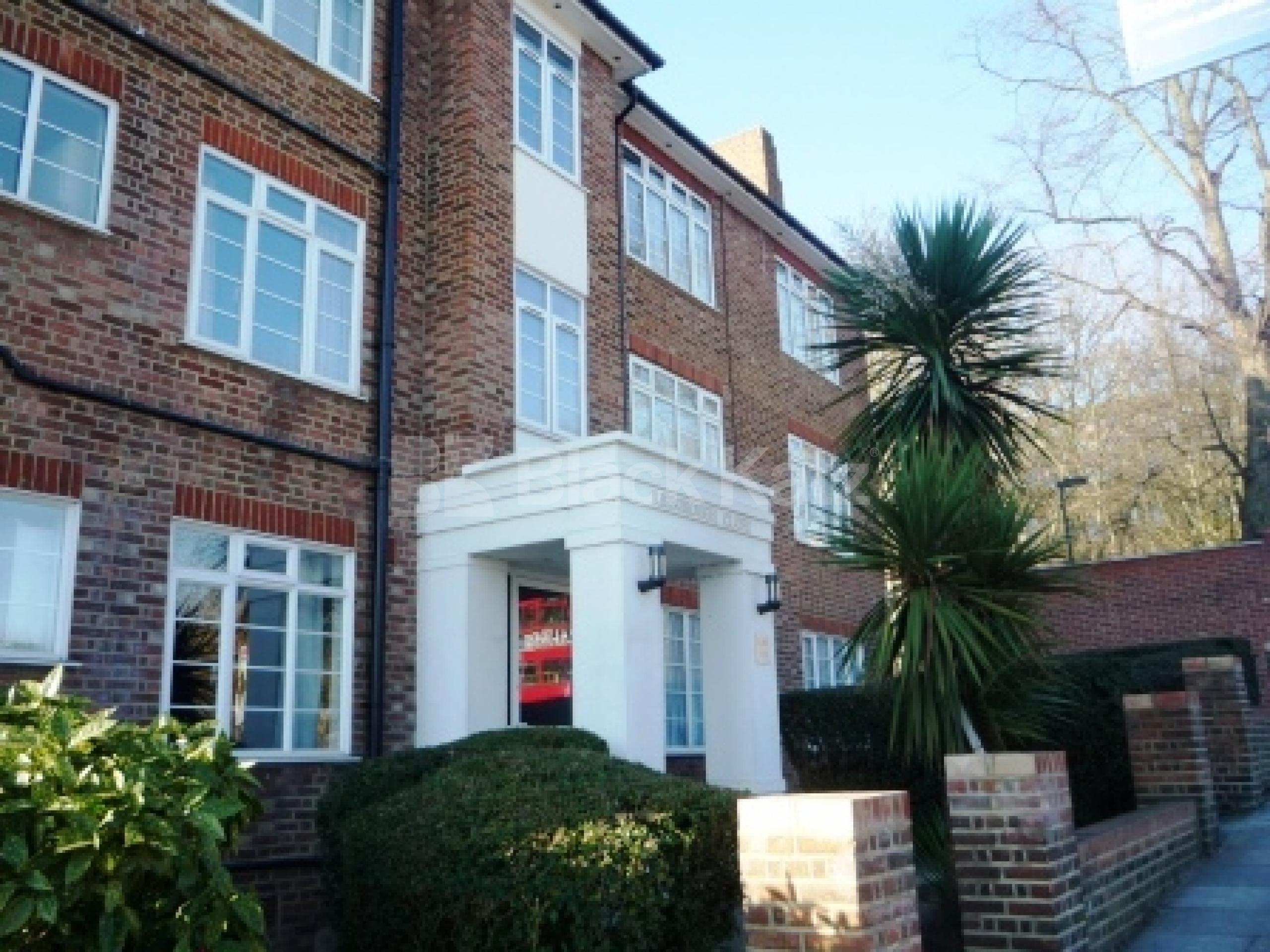 			2 Bedroom, 1 bath, 1 reception Flat			 Risborough Close, MUSWELL HILL N10 N10