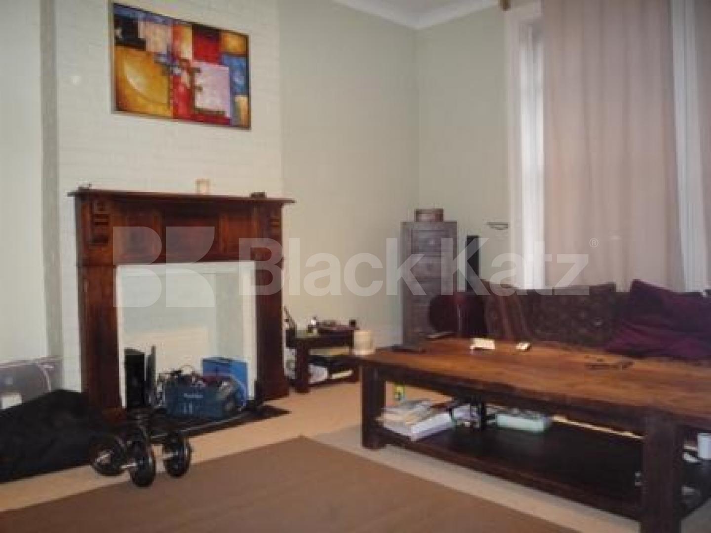 			PRIVATE GARDEN , 2 Bedroom, 1 bath, 1 reception Ground Floor Flat			 Priory Road, CROUCH END