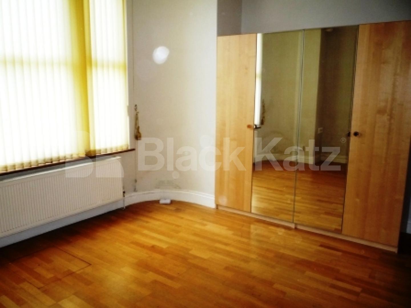 			1 Bedroom, 1 bath, 1 reception Ground Floor Flat			 Maidstone Road, BOUNDS GREEN