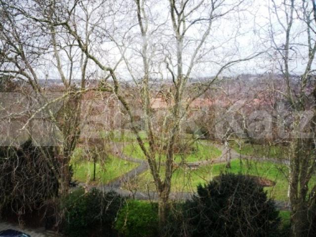 			ONLY 1 MONTH'S DEPOSIT, INSTEAD OF 6 WEEKS, SAVING YOU £333!, Studio Apartment, 1 bath, 1 reception Studio			 Middle Lane, CROUCH END