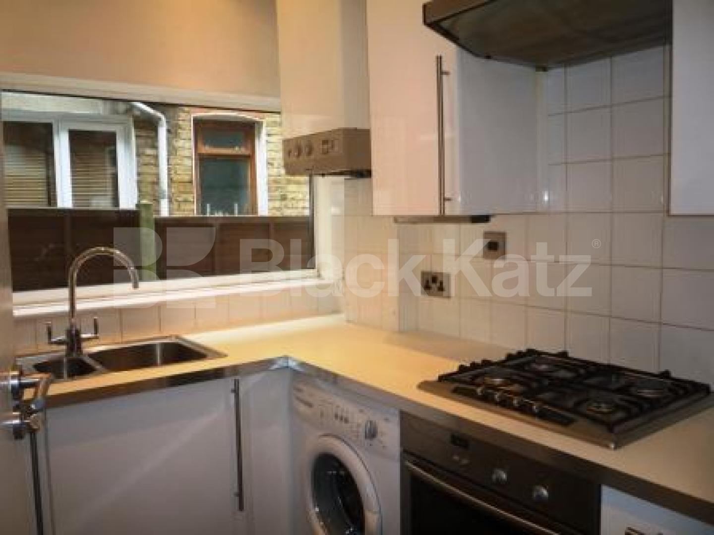 			2 Bedroom, 1 bath, 1 reception Ground Floor Flat			 Hardwicke Road, Bounds Green