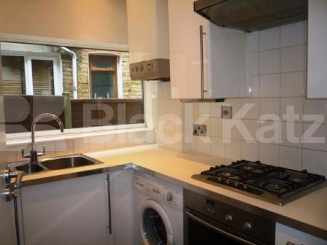 			2 Bedroom, 1 bath, 1 reception Ground Floor Flat			 Hardwicke Road, Bounds Green
