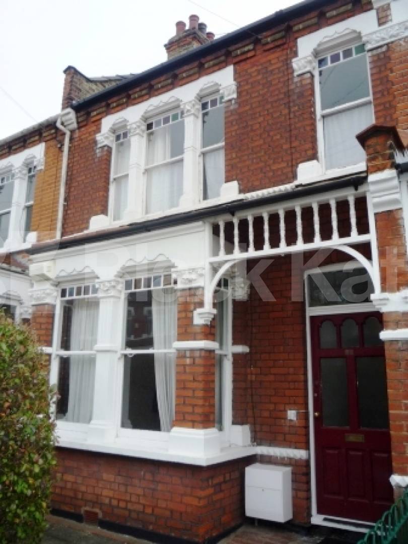 			2 Bedroom, 1 bath, 1 reception Ground Floor Flat			 Hardwicke Road, Bounds Green